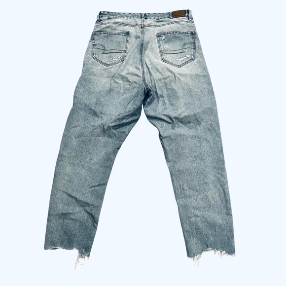 American Eagle Outfitters Distressed Blue Jeans - Picture 2 of 4